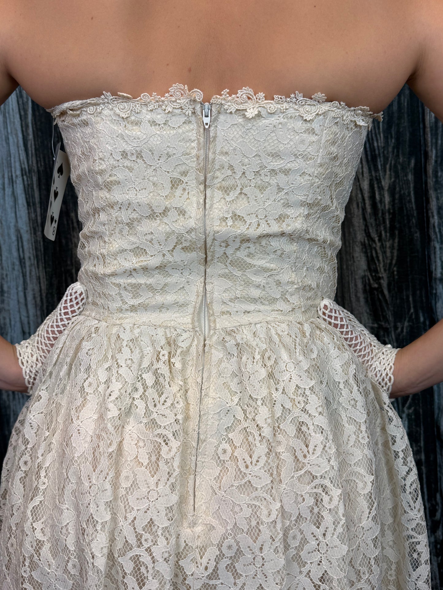 Sweetheart Lace Dress
