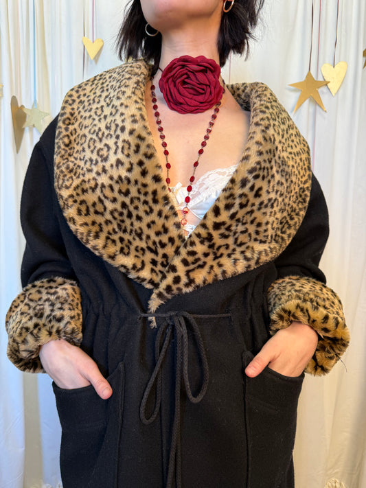 Vintage 1980's/90's Dramatic Entrance Coat