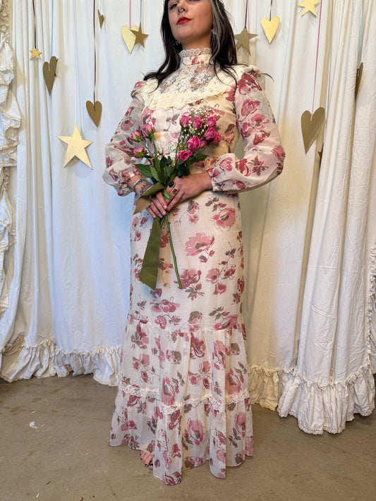 Vintage 1970's Bouquet Prairie Dress