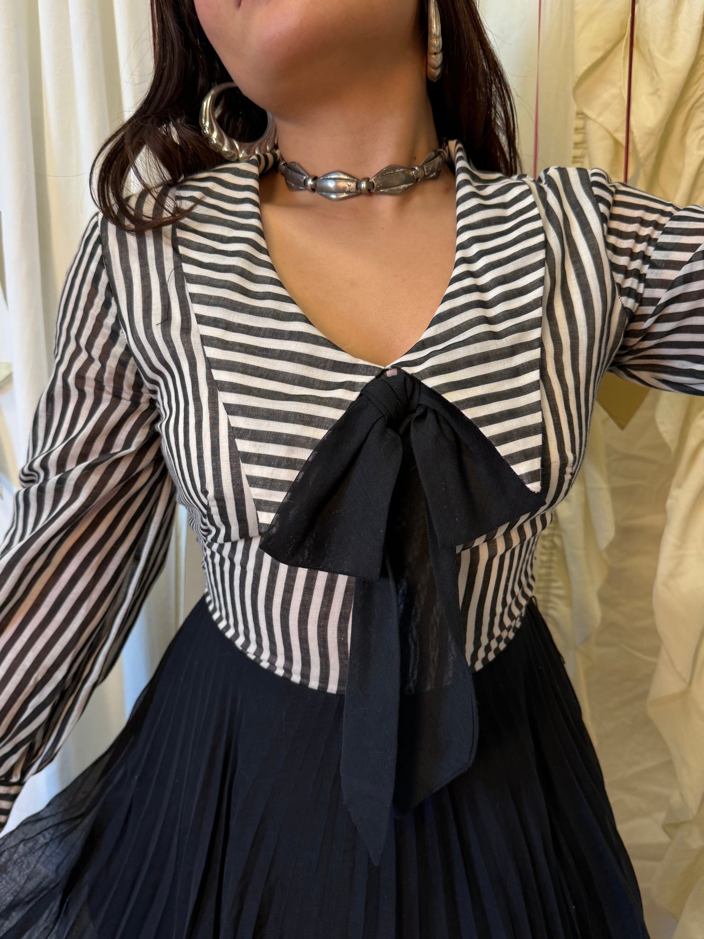 Vintage 1960's Noir Ingénue Dress