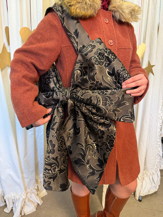 Handmade Victorian Valentine Bow Bag