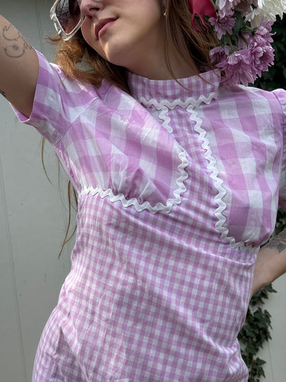 Vintage 1970’s Peony Squiggle Prairie Dress