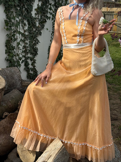 Vintage 1970’s Peach Picking Daisy Dress