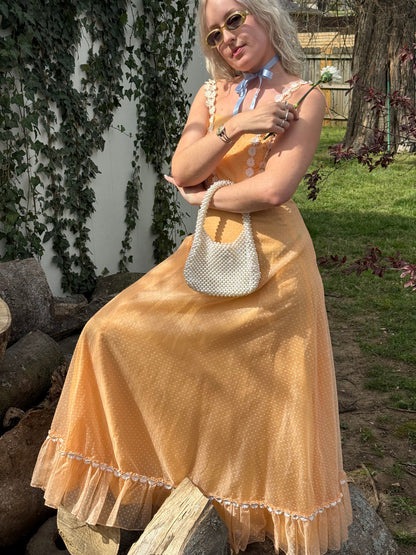Vintage 1970’s Peach Picking Daisy Dress