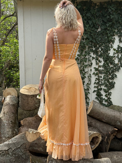 Vintage 1970’s Peach Picking Daisy Dress